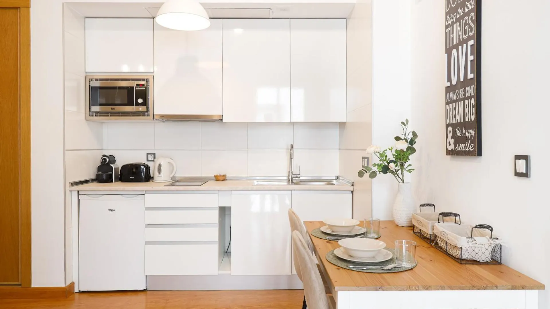 C15 - Charming Modern Studio In The Centre Málaga Apartamento